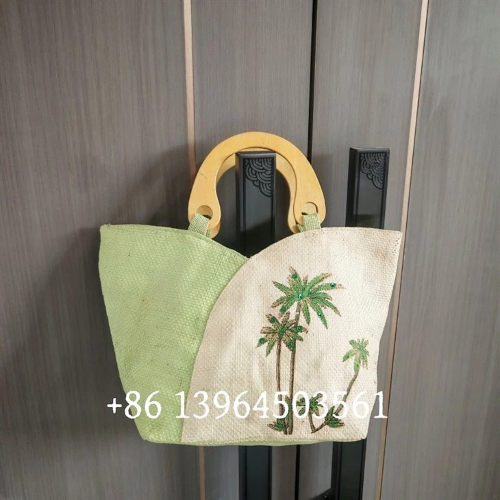 Túi xách rơm dệt tre