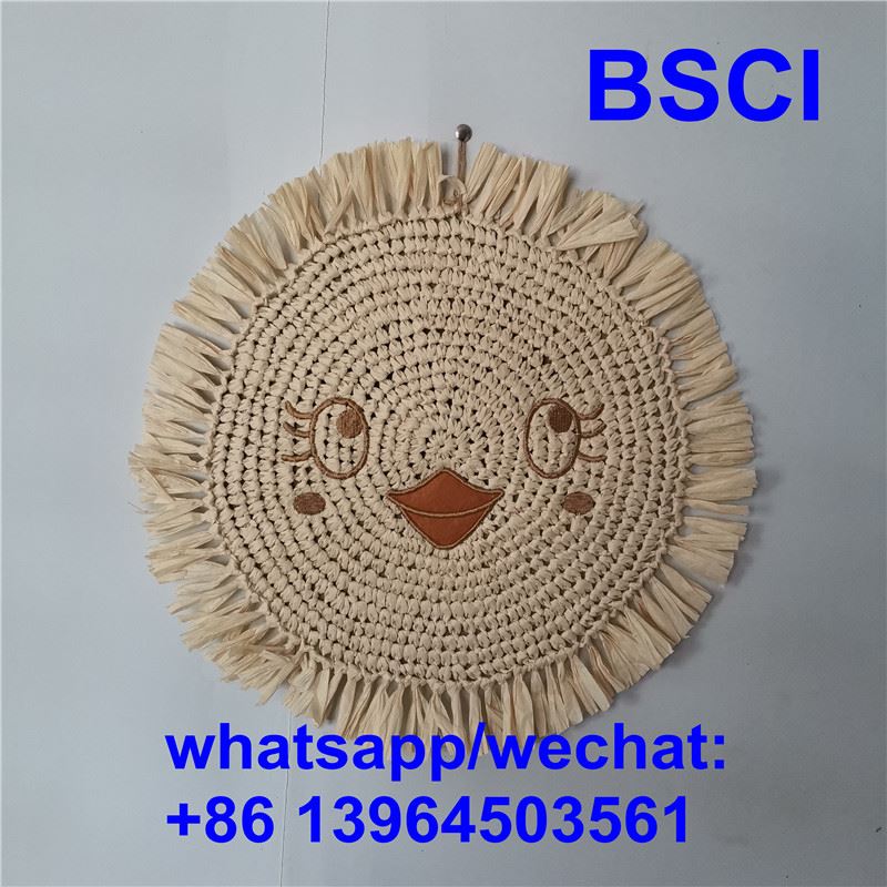 Treo tường phòng em bé