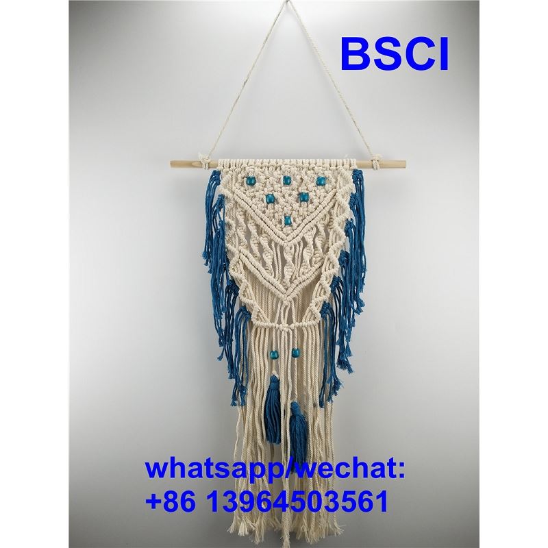 Tấm thảm treo tường bằng dây bông