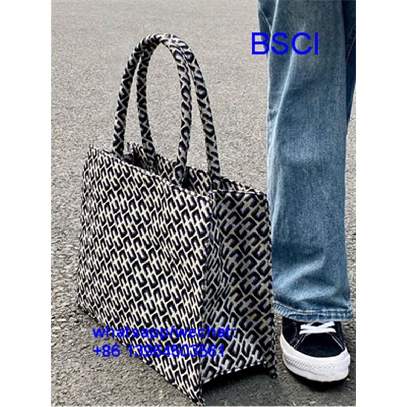 Túi tote nữ được thiết kế