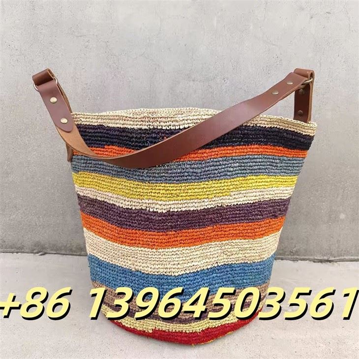 Xô Raffia đầy màu sắc với da thật