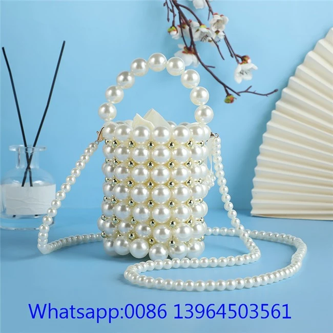 Túi đeo chéo dạ hội thủ công ngọc trai nhỏ