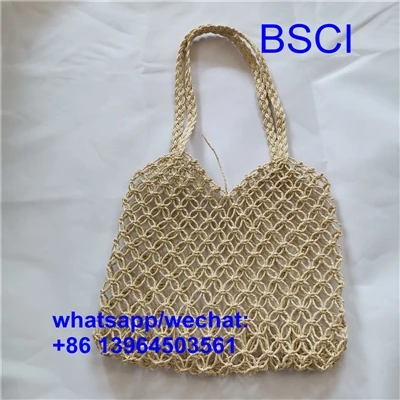 Nhận dạng xác thực và quan sát chất liệu túi da