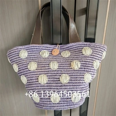 Giỏ mua sắm bằng tay