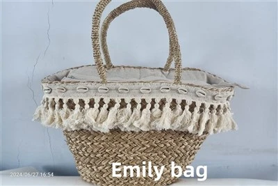 Túi Raffia phụ nữ được thiết kế