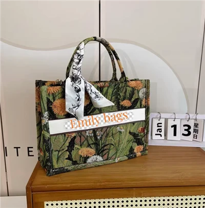 Thiết kế túi xách nữ