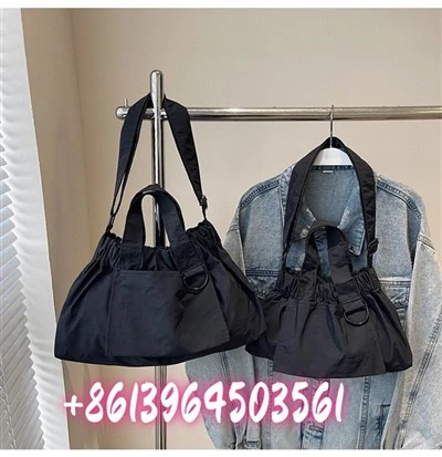 Túi nylon dây đeo dài